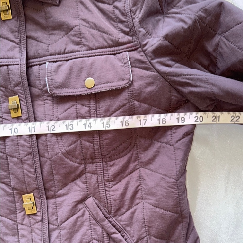Chadwick’s Brown Barn Jacket Brown Quilted Soft Velour Fleece Lined Toggles Sz M - Picture 4 of 12